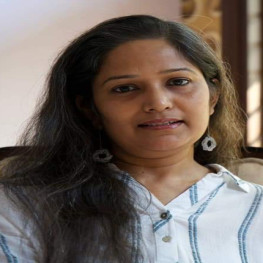 लिली मित्रा